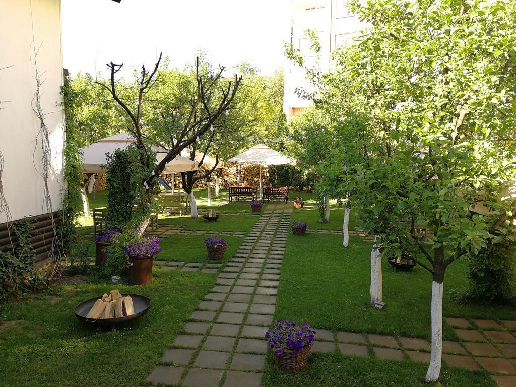 Pensiune Restaurant La Cassa Vişeu de Sus Exterior foto