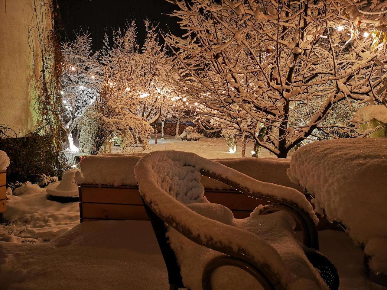 Pensiune Restaurant La Cassa Vişeu de Sus Exterior foto